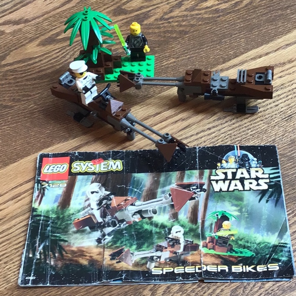 Lego Speeder Bikes 7128